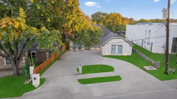 Dallas, TX 75211,3532 W Jefferson Boulevard