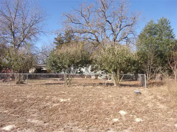 Murchison, TX 75778,140 Rosebud Lane