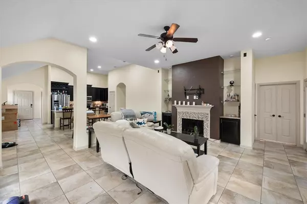 Mansfield, TX 76063,1200 Thicket Drive