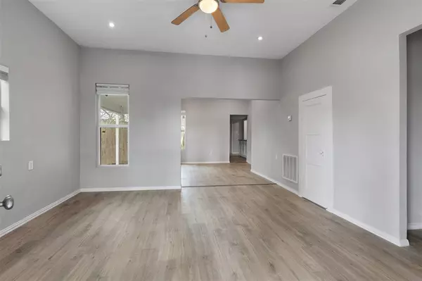 Denison, TX 75021,601 E Sears Street