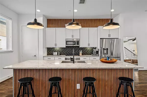 4211 Rawlins Street #838, Dallas, TX 75219