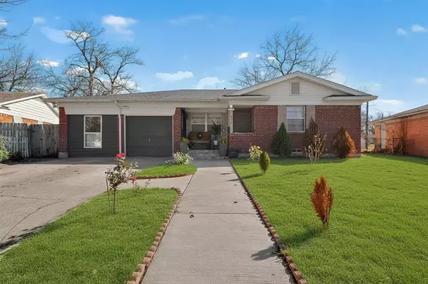 426 Alcorn Avenue, Dallas, TX 75217