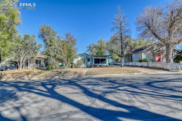 Colorado Springs, CO 80909,27 Bonfoy AVE