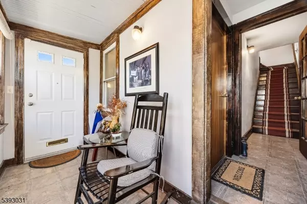 Irvington Twp., NJ 07111,46 Norwood Ave