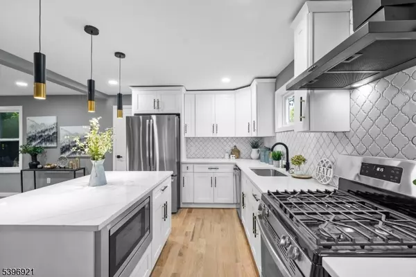 South Amboy City, NJ 08879,498 Alpine St