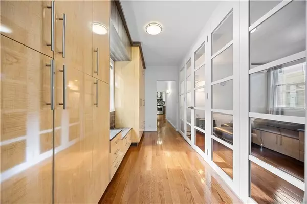 Brooklyn, NY 11224,3735 Oceanic AVE