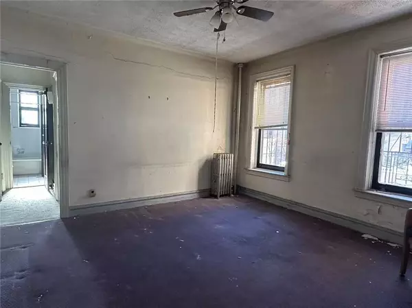 Brooklyn, NY 11220,730 57th ST #2A