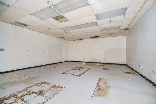 111 Day DR, Three Rivers City, MI 49093