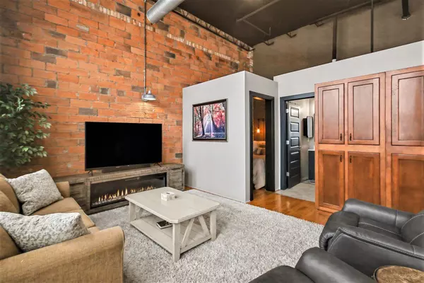 South Haven, MI 49090,500 Erie ST #213