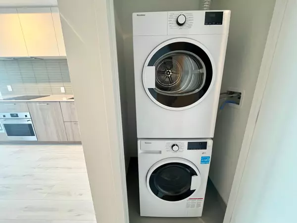 Toronto C14, ON M2N 0M4,36 Olive AVE #2104