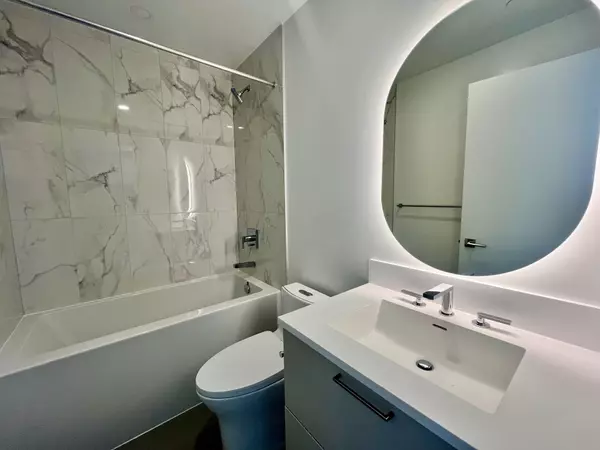 Toronto C14, ON M2N 0M4,36 Olive AVE #2104