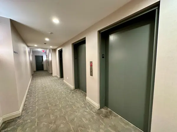 Toronto C01, ON M6K 3R3,75 E Liberty ST #2319