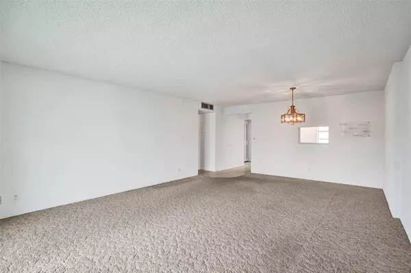 Dania Beach, FL 33004,131 SE 3rd Ave #304