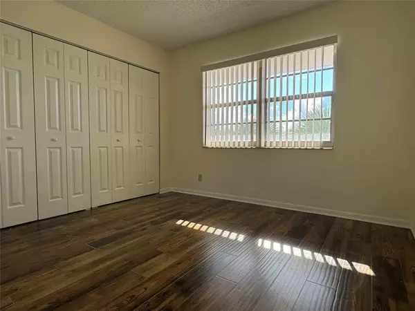 Coral Springs, FL 33071,1075 Riverside Dr #406