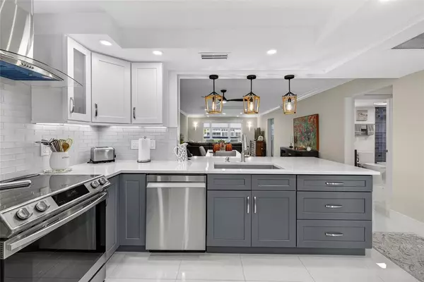 Coconut Creek, FL 33066,3306 Aruba Way #B2