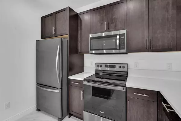 Coconut Creek, FL 33073,6947 PINES CIRCLE #21