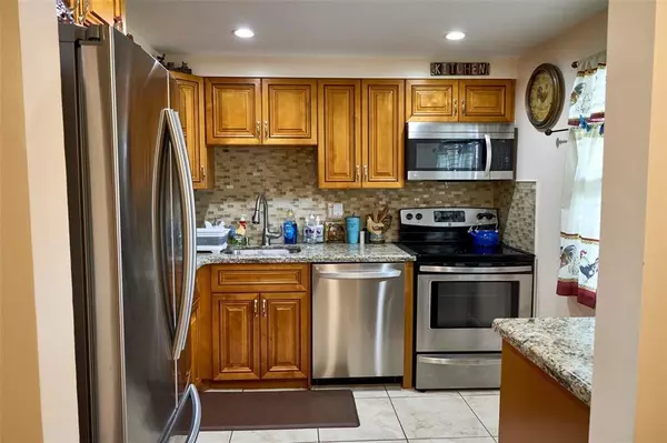 Margate, FL 33063,601 NW 80th Ave #101