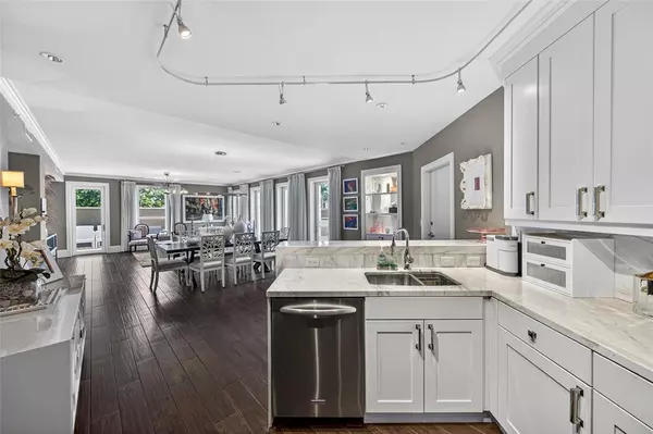 Boca Raton, FL 33432,455 E Palmetto Park Rd #2E