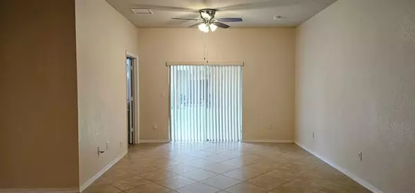 Tamarac, FL 33321,9073 Plymouth Pl #9073