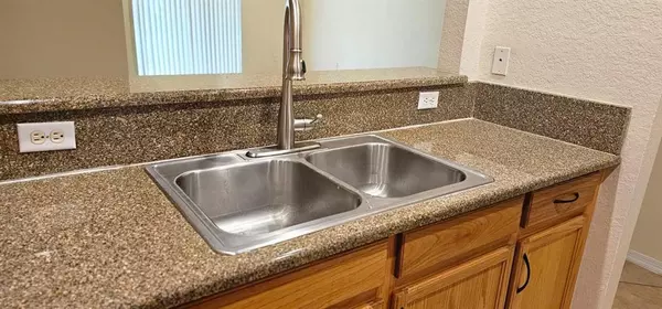 Tamarac, FL 33321,9073 Plymouth Pl #9073