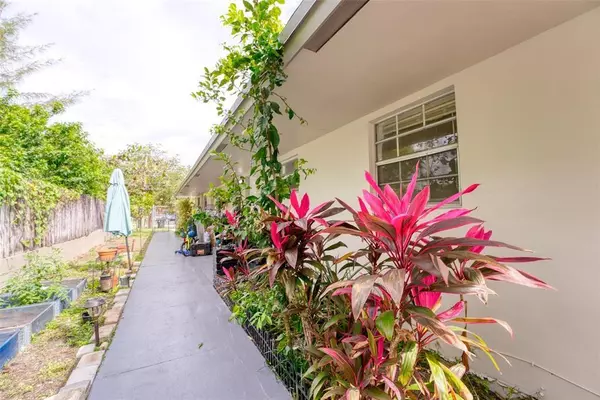 Dania Beach, FL 33004,801 SW 1st St #801