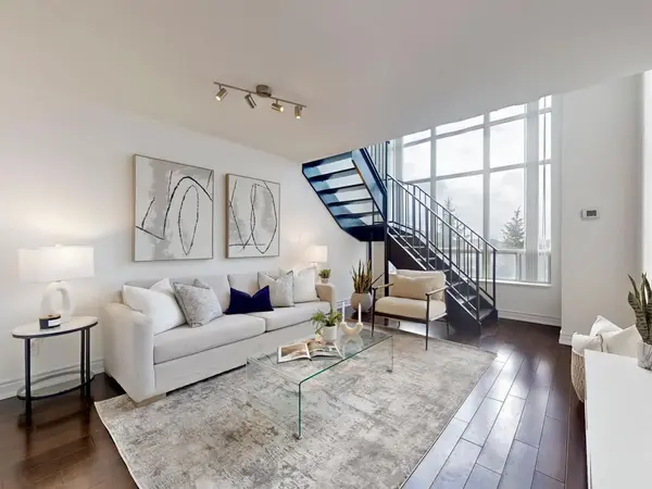 Richmond Hill, ON L4B 4P6,51 Baffin CT #308