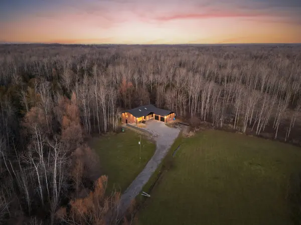 26375 Woodbine AVE, Georgina, ON L4P 3E9