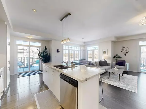 East Gwillimbury, ON L9N 0R7,53 Blackpool LN