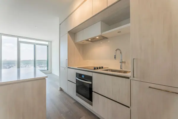 Richmond Hill, ON L4S 0N6,6 David Eyer RD #817