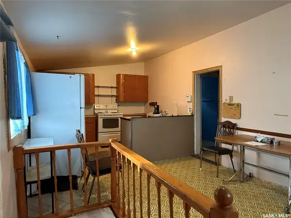 Moose Jaw, SK S6H 3A3,1035 Carleton STREET