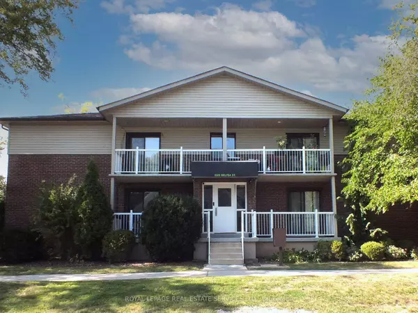 Oakville, ON L6L 1N4,2329 Belyea ST #3