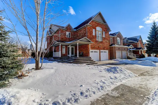 Mississauga, ON L5V 3C5,806 White Clover WAY