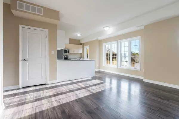 Milton, ON L9T 1Y8,174 Bronte ST S #304