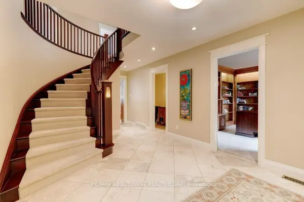 6365 Breckenridge PL, Burlington, ON L7P 0K8