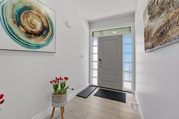 Centre Wellington, ON N0B 1S0,106 Cutting DR