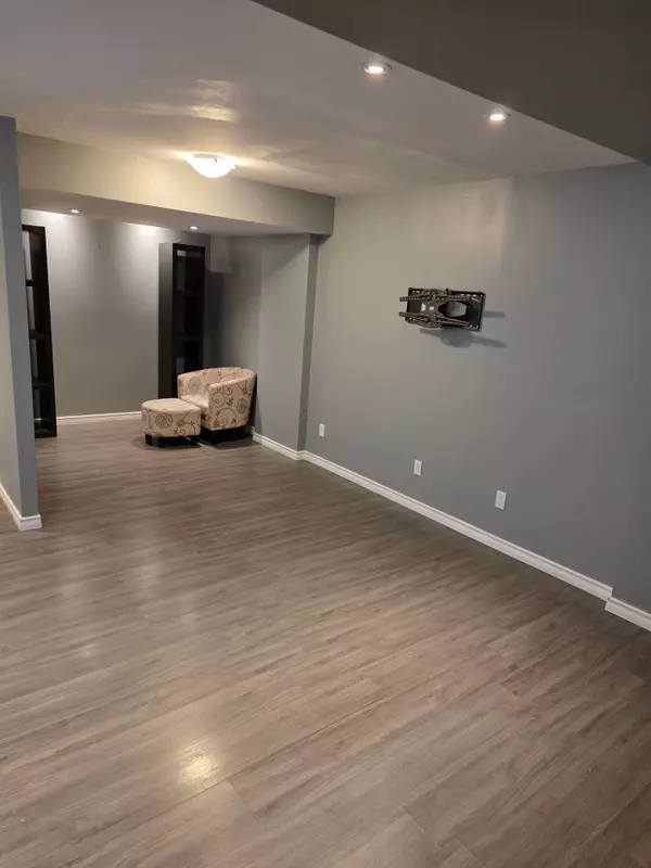 Guelph, ON N1L 0L6,Address not disclosed