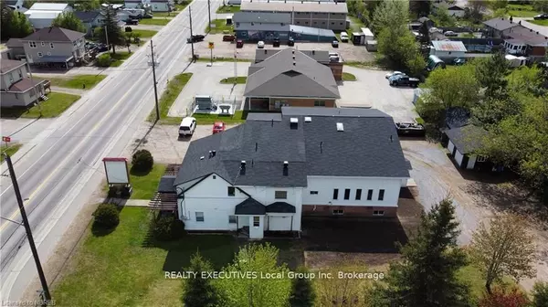 Mattawa, ON P0H 1V0,510 Valois DR