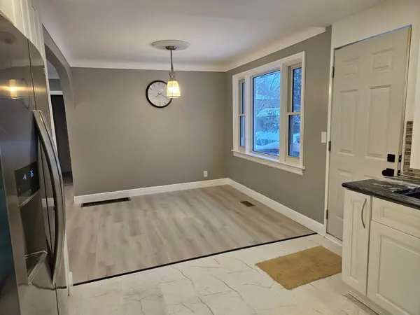 52 Speedvale AVE W, Guelph, ON N1H 1J9