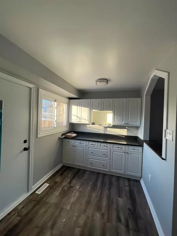 London South, ON N6E 2W3,1725 ERNEST AVE #36