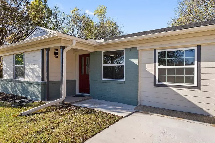 4227 Harvey Drive, Mesquite, TX 75150