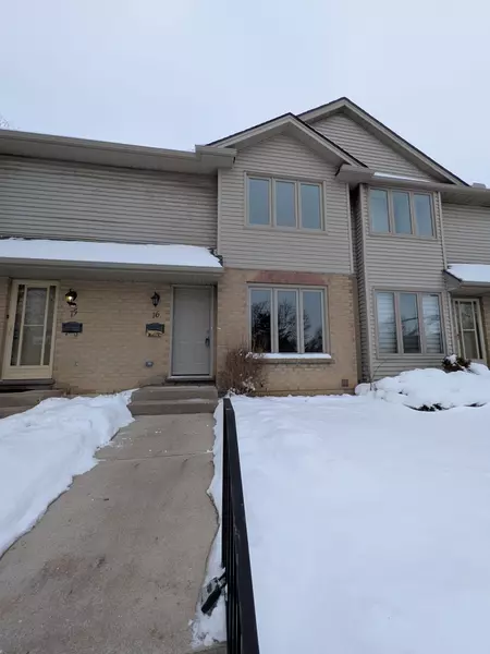 1290 BENTLEY DR #16, London East, ON N5V 4M3