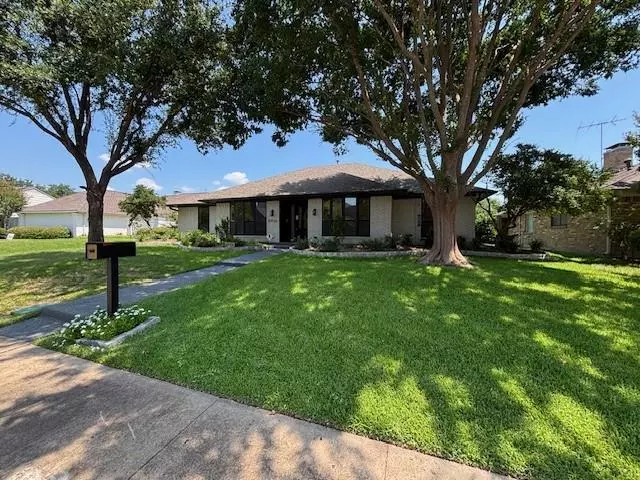 Dallas, TX 75248,15926 Windy Meadow Drive