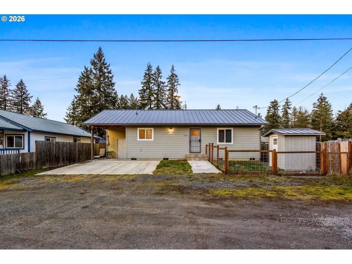 1907 WILLOW ST, Sweet Home, OR 97386