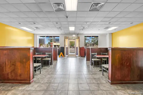 Detroit, MI 48235,15535 W McNichols RD