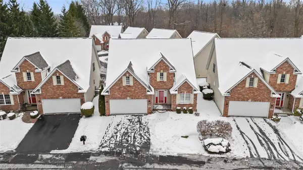 Grand Blanc, MI 48439,6166 Natures CV