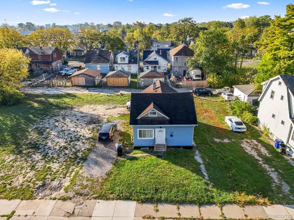 7007 Joy RD, Detroit, MI 48204