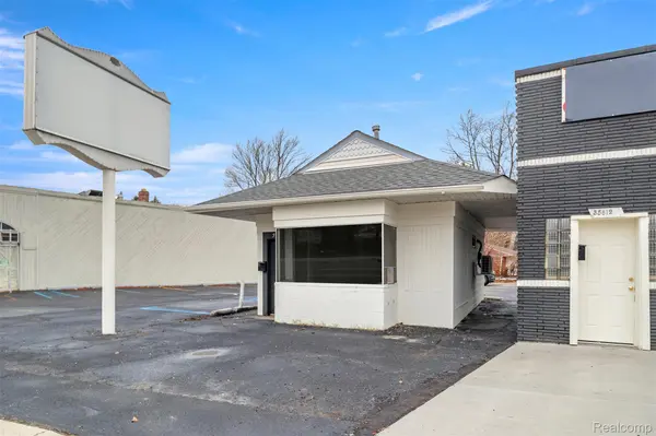 35816 W Michigan AVE, Wayne, MI 48184