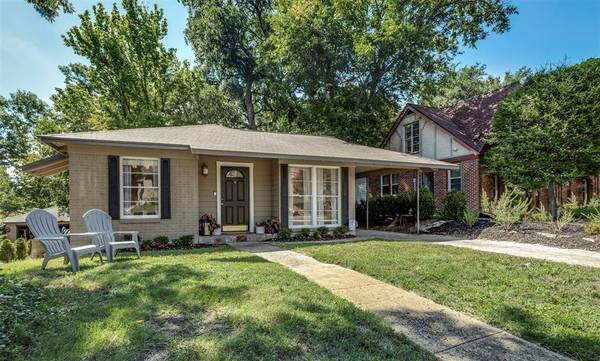 Dallas, TX 75223,6914 San Mateo Boulevard