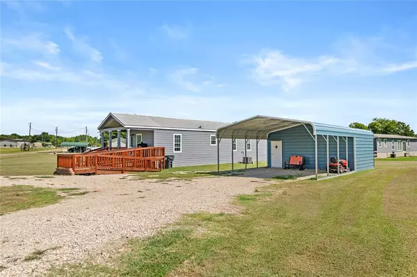 Quitman, TX 75783,957 Comanche