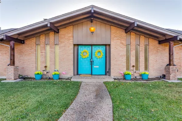 Fort Worth, TX 76133,5628 Westcreek Drive